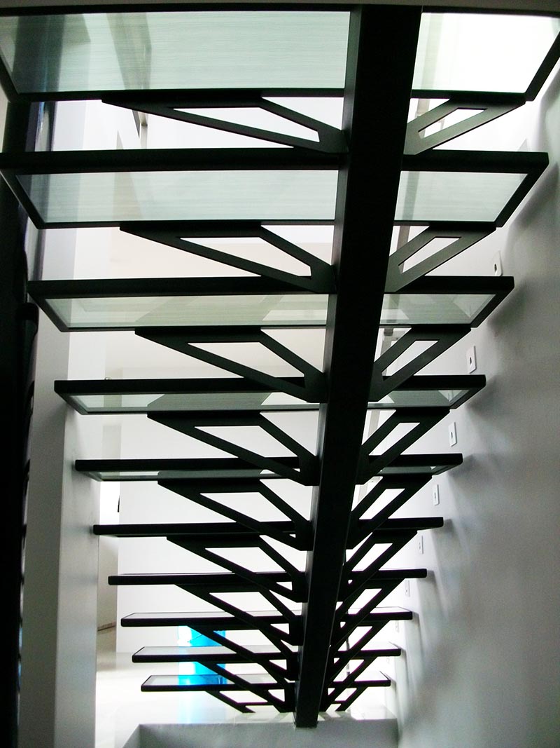 escalier en verre, escalier avec marches en verre
