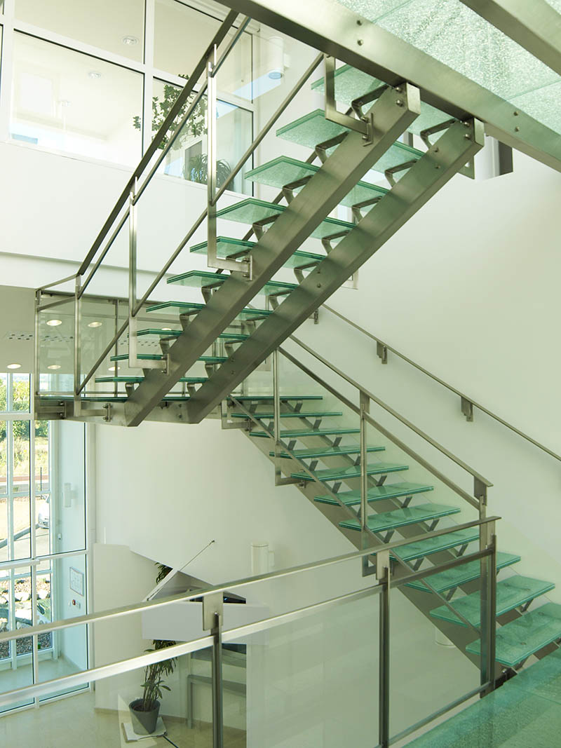 Escalier en verre feuilleté sur mesure, Marches escalier en verre feuilleté