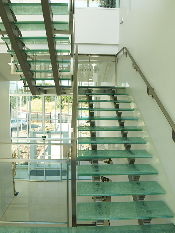 Marches d'escalier en verre, escalier en verre feuilleté