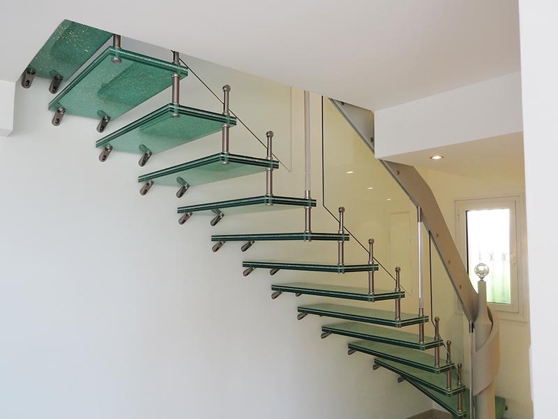 Marche escalier en verre, escalier en verre, escalier en verre feuilleté, marches d'escalier en verre feuilleté 