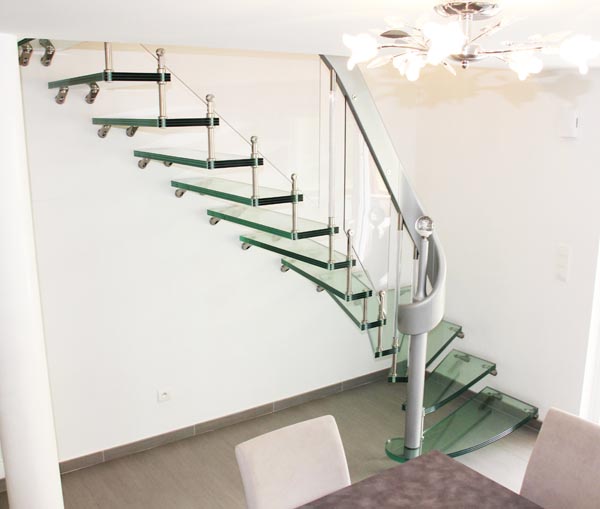 escalier en vitrage feuilleté trempé crash