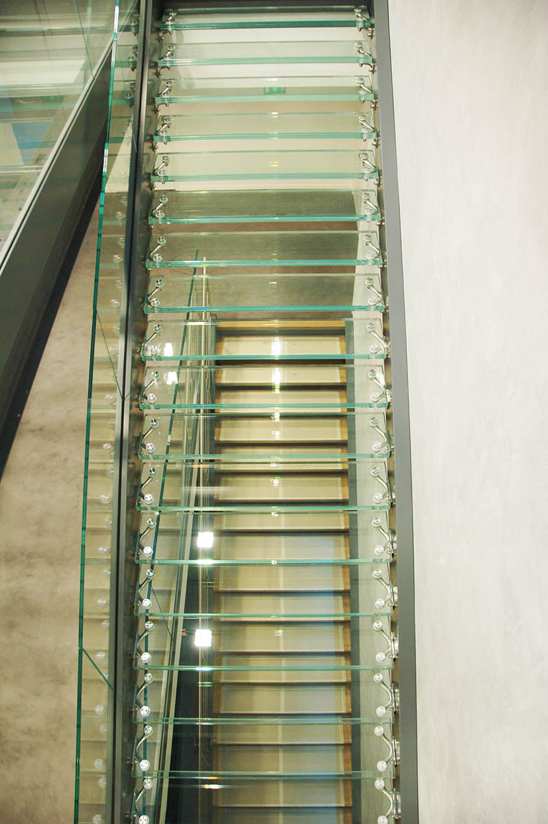 marche escalier en verre feuilleté de sécurité, escalier en verre feuilleté de sécurité 