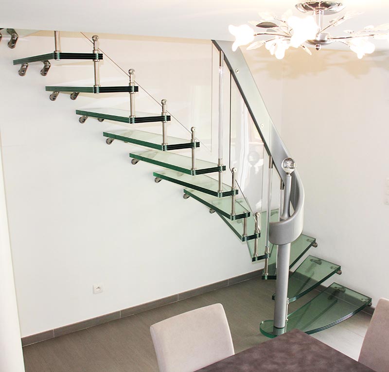 marches escalier transparent en verre sur mesure