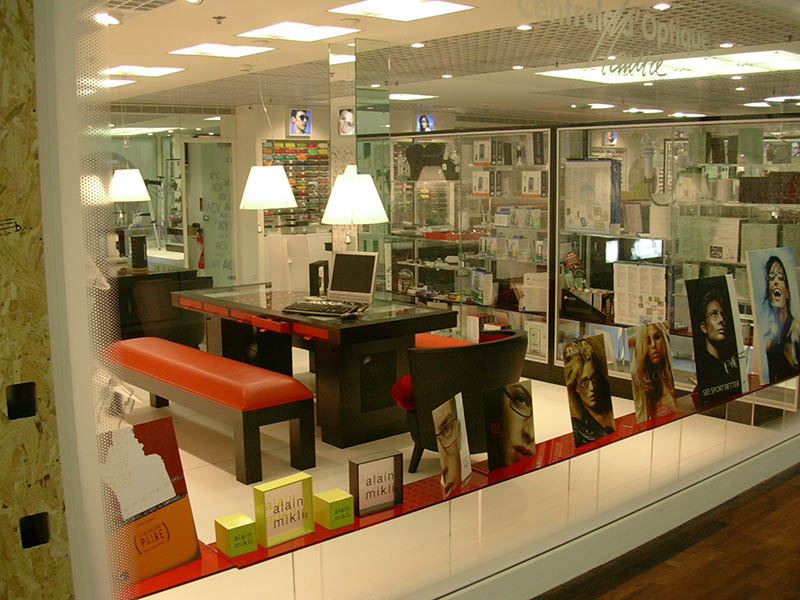 Vitrine de magasin, remplacement vitrine de magasin