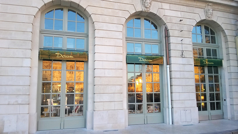 rénovation vitrine de magasin, remplacement vitrine de magasin