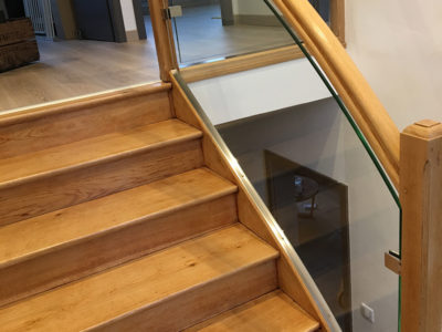 rambarde escalier en verre sur mesure