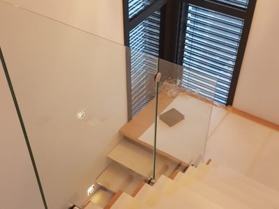 rampe en verre pour escalier interieur