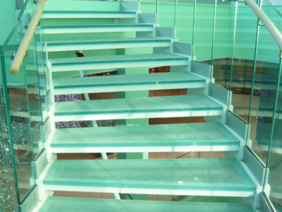 Escalier en verre pour ERP