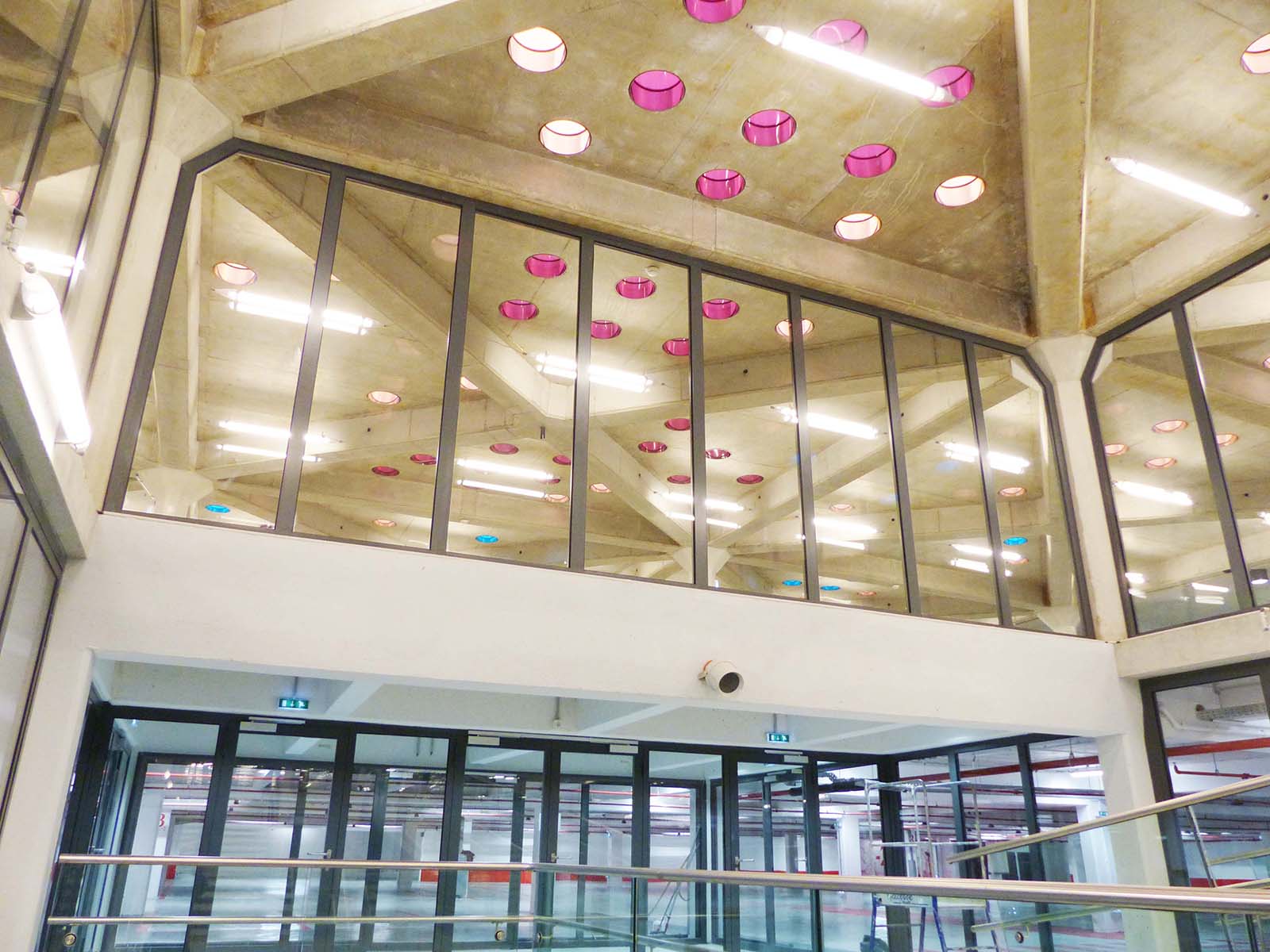 Verre Pare-Feu et Vitrage Pare-Flamme Sur Mesure | Miroiterie Righetti