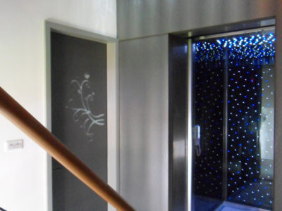 cabine ascenseur en verre led