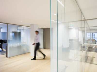 cloison en verre sur mesure pour bureaux