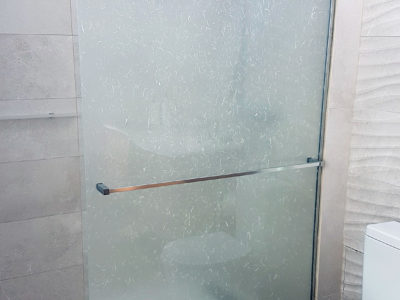 paroi de douche en verre decoratif