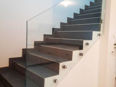 Garde-corps en verre pour escalier