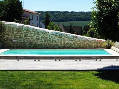 Barrière de piscine en verre