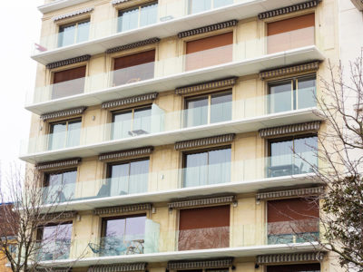 garde-corps en verre pour balcon